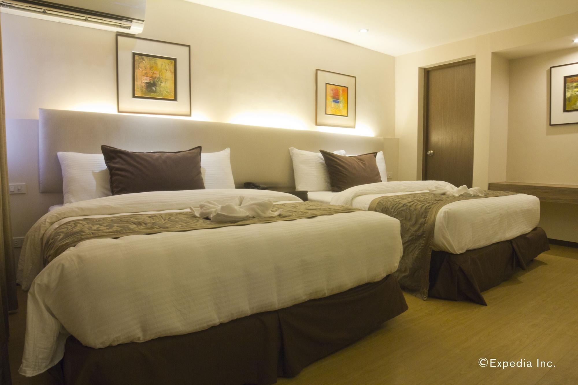 Imperial Palace Suites Quezon City Zewnętrze zdjęcie