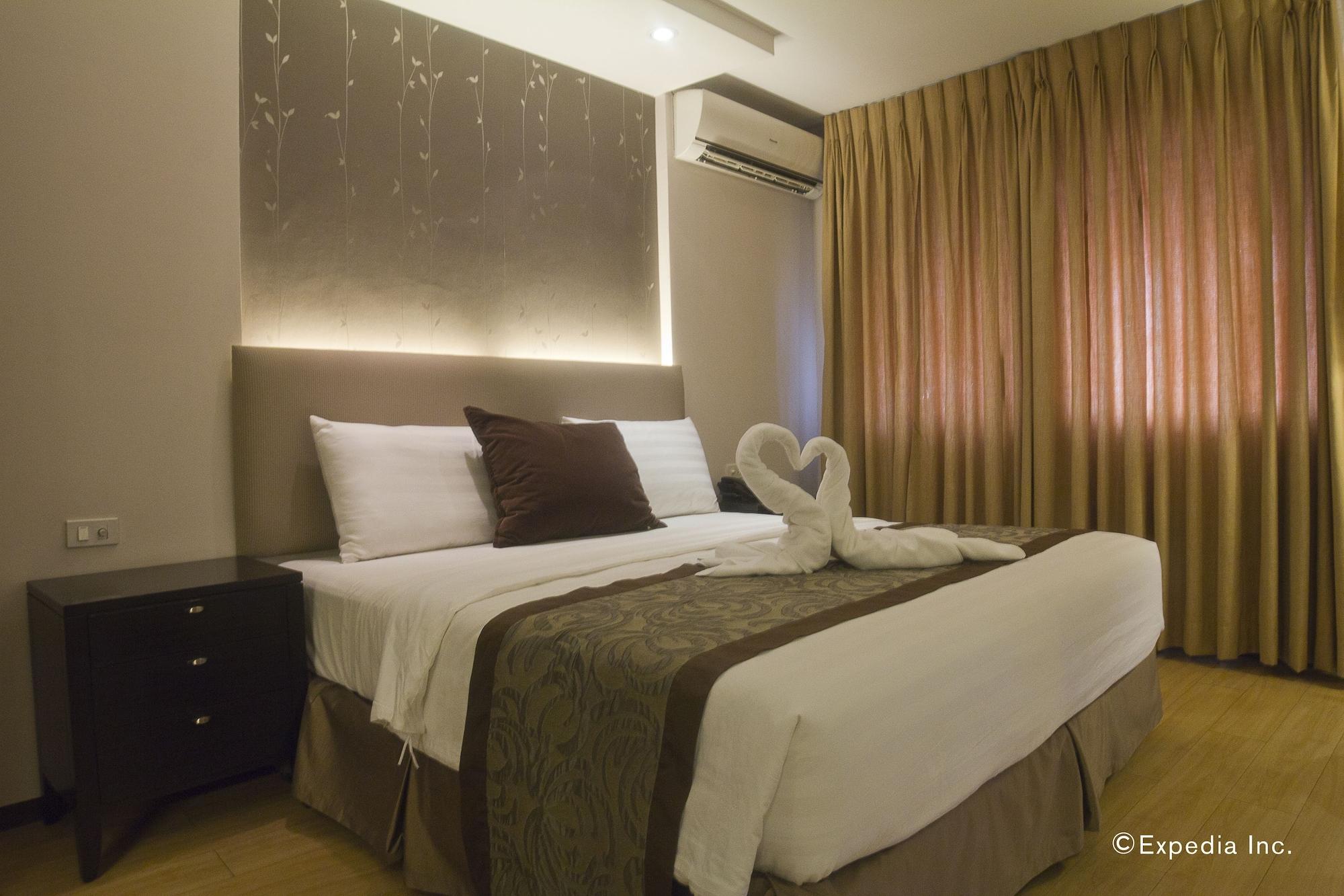 Imperial Palace Suites Quezon City Zewnętrze zdjęcie