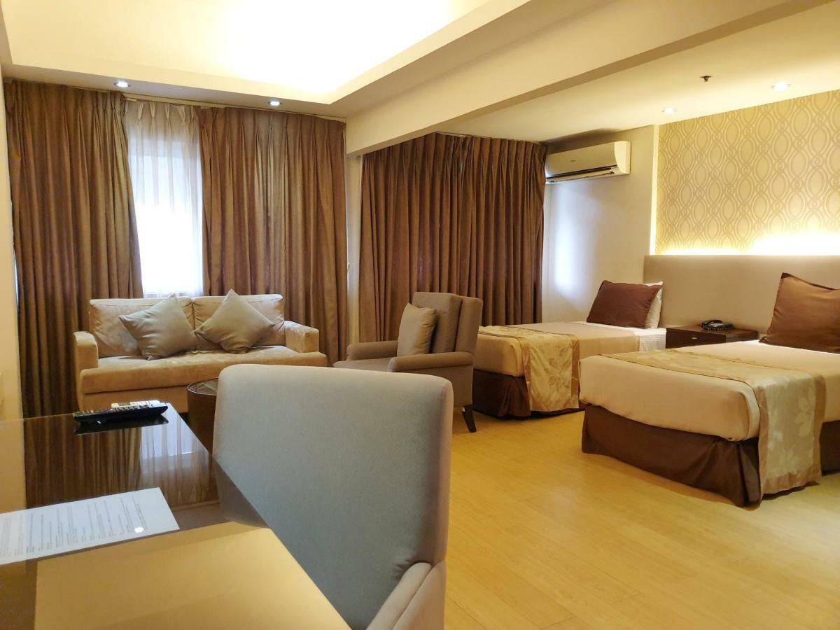 Imperial Palace Suites Quezon City Zewnętrze zdjęcie