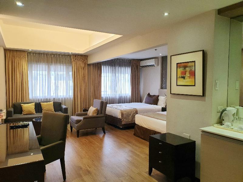 Imperial Palace Suites Quezon City Zewnętrze zdjęcie
